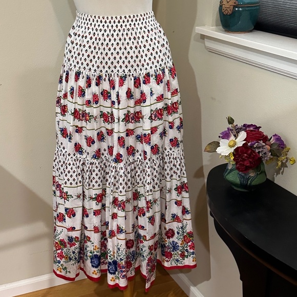 Soulieado Provencal Vintage French Cotton Print Tiered Midi Skirt - Picture 10 of 11